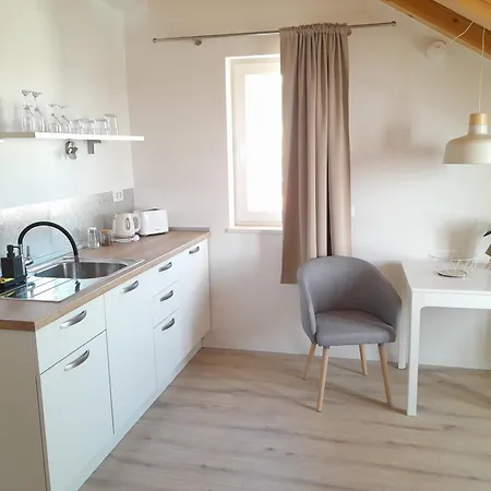 Attica Dream Daire